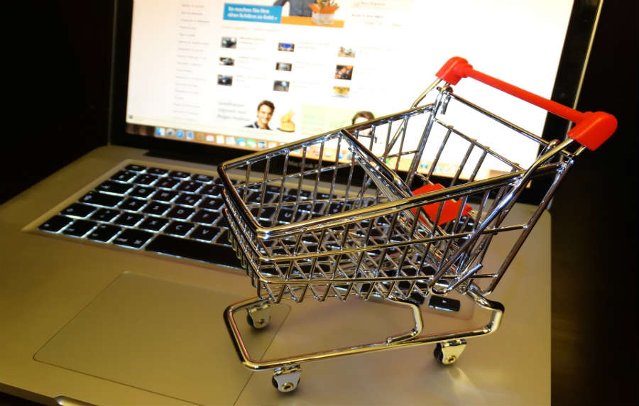 Пестим или харчим повече, като пазаруваме онлайн?