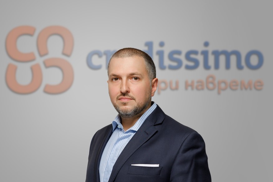 Ивелин Камбуров поема ръководството на Credissimo от Сокол Янков, в ролята на Изпълнителен Директор